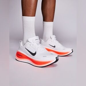 Size 11.5 - Nike Vomero Plus White Bright Crimson running shoes